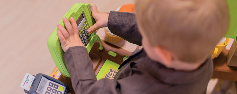 Miért jó ötlet játék pénztárgépet venni a gyereknek?