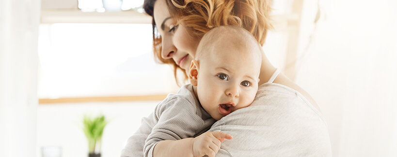 Újszülött csuklása: Mit tegyünk és mit ne?